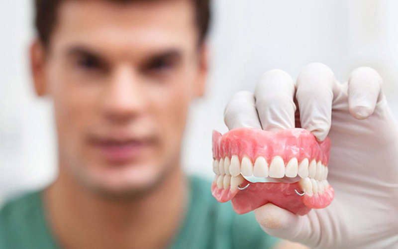 протезирование